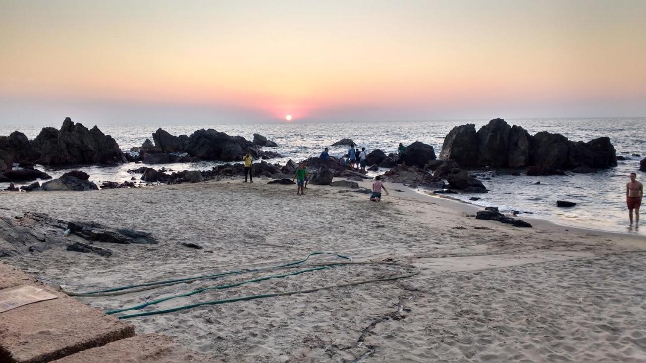 Sunny Cliff Hotel Arambol Buitenkant foto